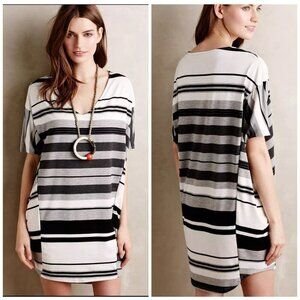 Puella Anthropologie Dress Women‎ Small Gray Ivory Black Knit Striped Tunic Mini